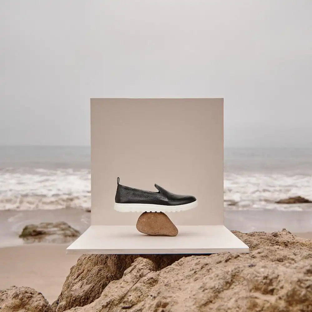 Uptown Willa Slip On Sneaker Tan Leather