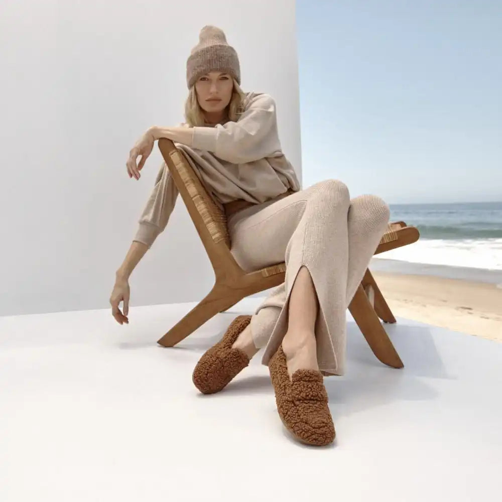 Snuggle Slipper Cinder Rose Shearling