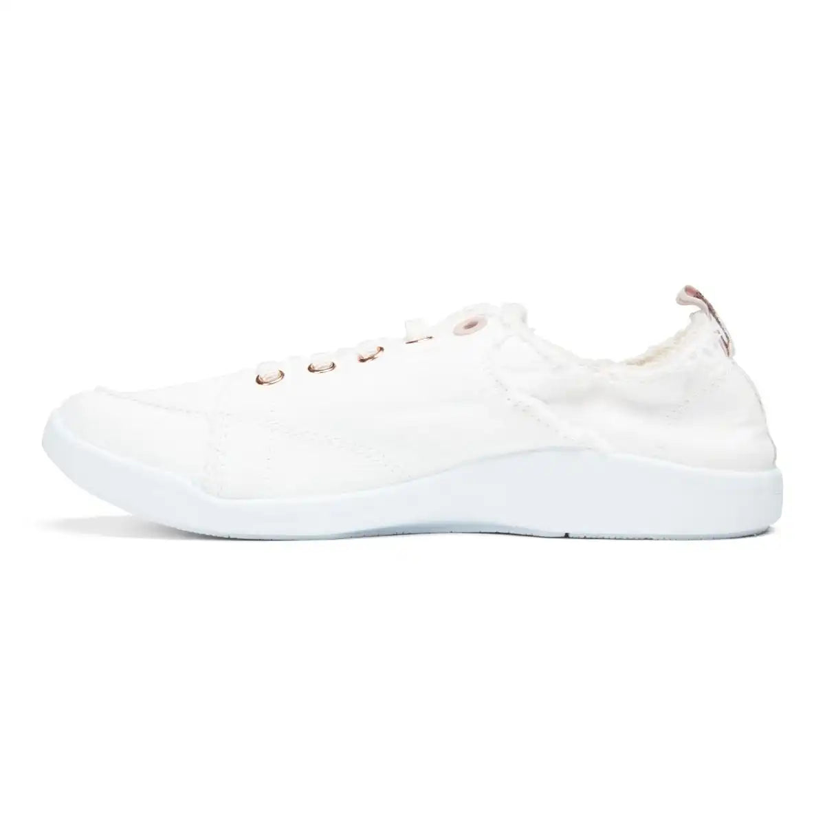 Beach Pismo Casual Sneaker: Canvas Cream
